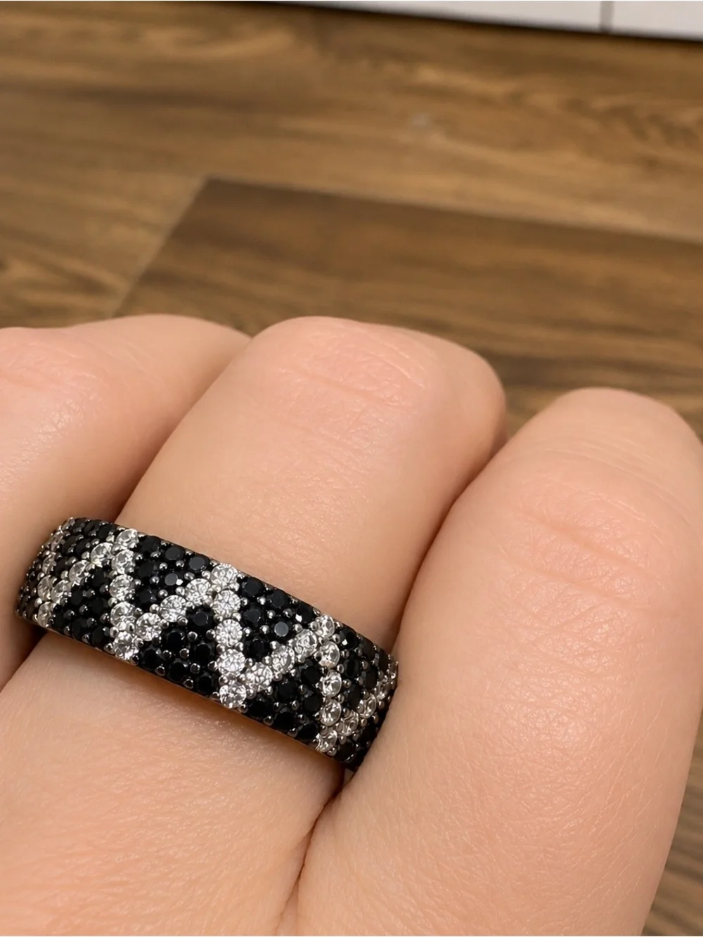 Bella Luce Black Spinel & White Diamond Simulant 925 Sterling Silver Ring Sz 12